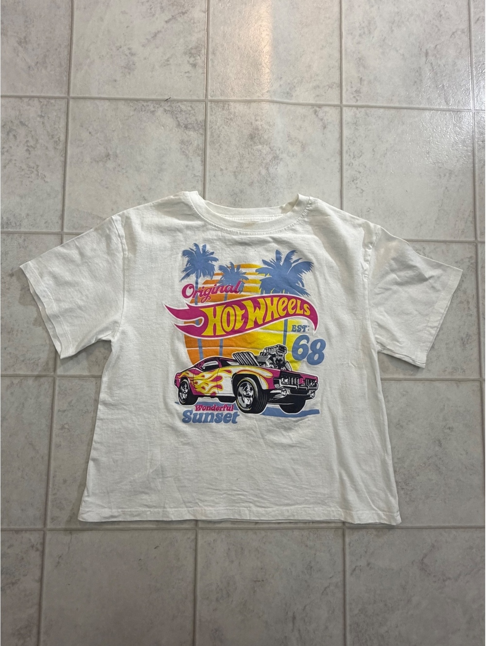 Hot Wheels white graphic T-shirt